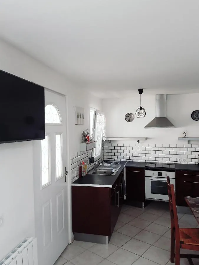 Maisonnette Centre Ville Étables 프랑스